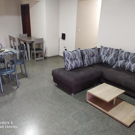 Amplio Y Comodo Apartamento Con Bella Vista En Pleno Centro Ciudad del Este Ngoại thất bức ảnh