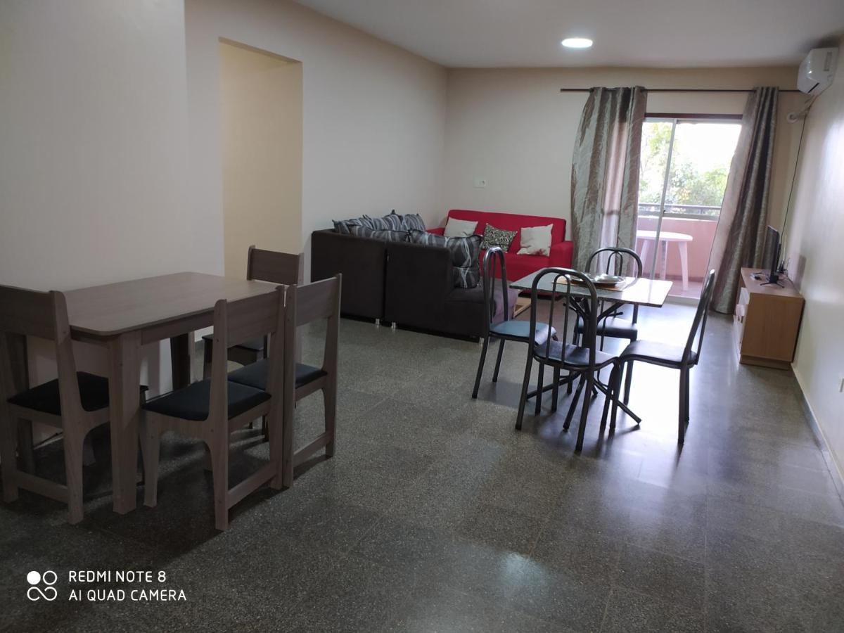 Amplio Y Comodo Apartamento Con Bella Vista En Pleno Centro Ciudad del Este Ngoại thất bức ảnh